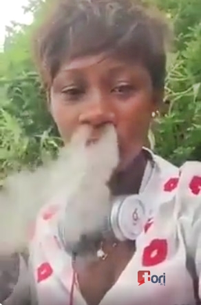 Girl Smoke Video