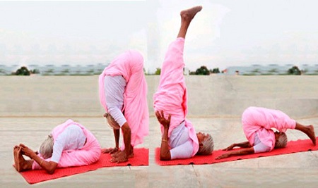 Impossible: You Won't Believe That This Woman Who Strikes Difficult Yoga  Poses is Already 98 Years Old