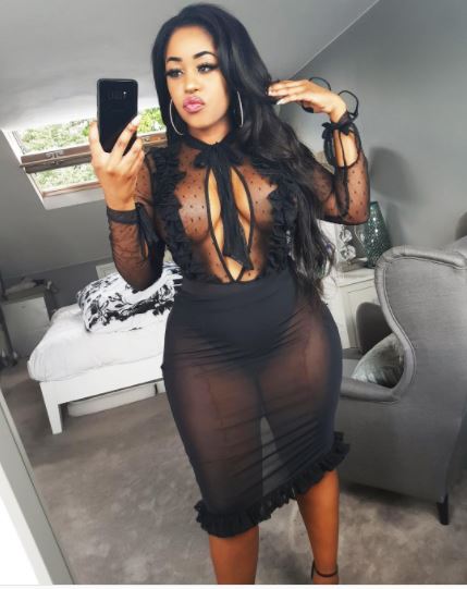 Woman Shows Off Her Huge Breasts Popping Out Of Her Skimpy Dress (Photos) -  Romance - Nigeria