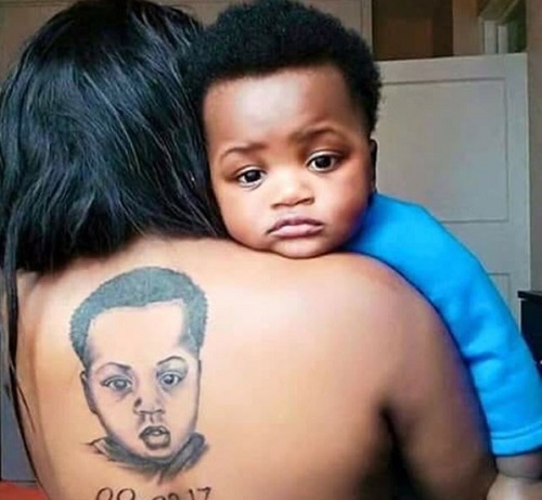 Mother Tattoos Her Son`s Face On Her Back (Photo)