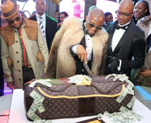 Lavish Lifestyle: See the Louis Vuitton Cake a Young SA ...