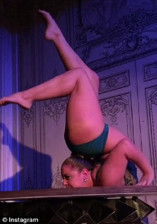 Female Contortionist Becomes Online Sensation After Sitting on Her Own Head...