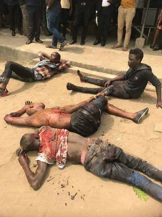 Suspected Armed Robbers Caught & Burnt to Death by Angry Mob (Graphic