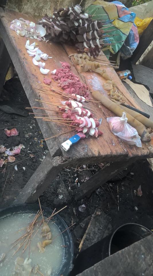 You Will Think Twice About Eating Suya Meat After Seeing These Photos 