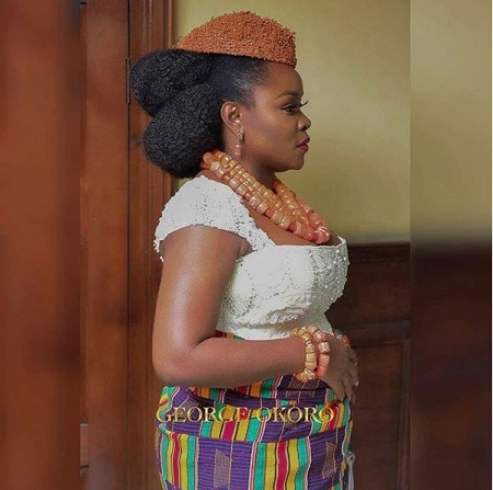 Beautiful Photos from Omawumi's Traditional Marriage Ceremony Holding in Warri