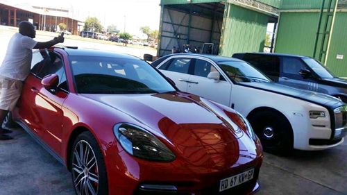 Luxury Cars Belonging To Grace Mugabe Stopped From Leaving Zimbabwe (Photos)