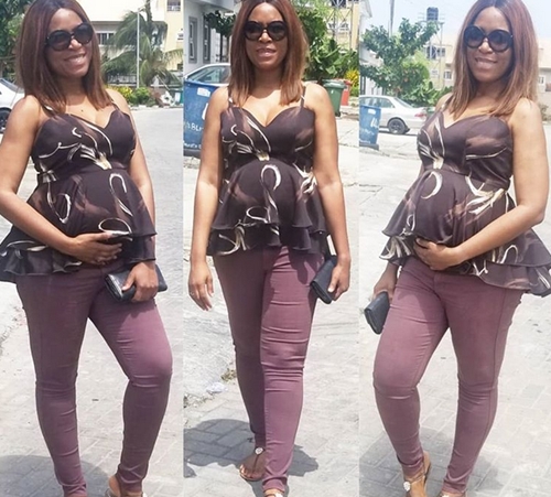 [Image: aunty-linda-ikeji-pregnant-3.jpg]