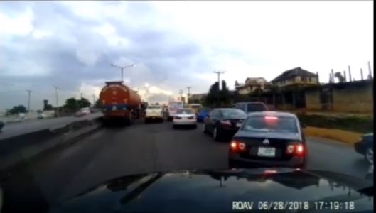 Shocking Video Reveals Moments Before Petrol Tanker Exploded On Otedola Bridge, Killing People