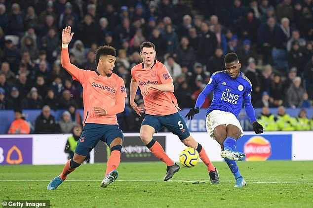 Kelechi Iheanacho scores against Everton