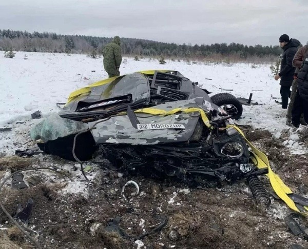 Igor Moroz destroyed the Mercedes by dropping it from a helicopter