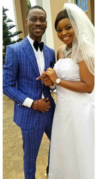 Beautiful Wedding Pictures Of Actress Toyo Baby Surface Online