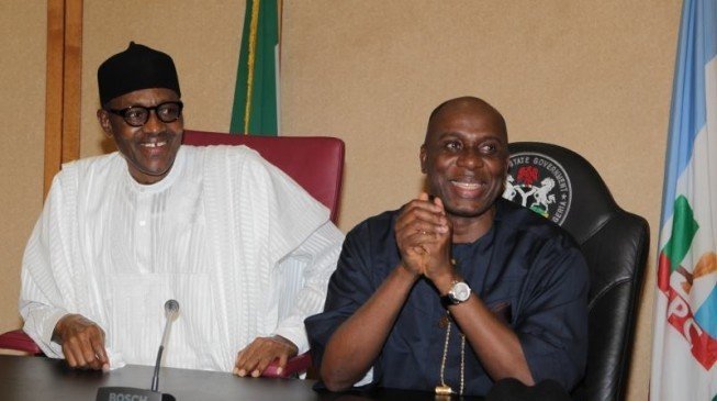 [Image: Amaechi-Buhari.jpg]