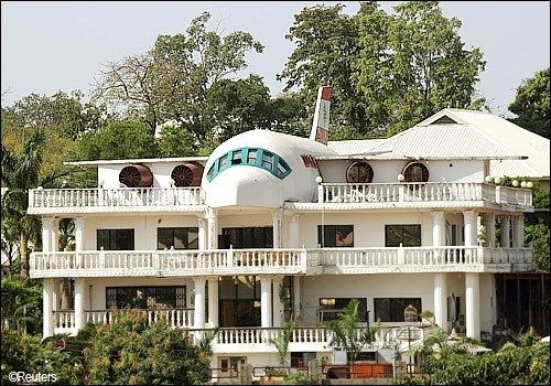 Aeroplane House