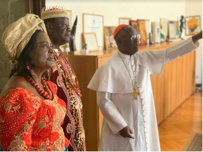 traditional ruler meets pope