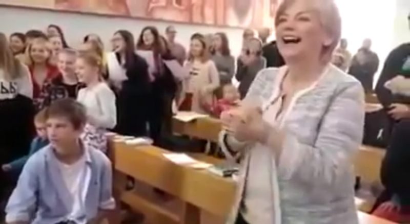 Americans sing Igbo song