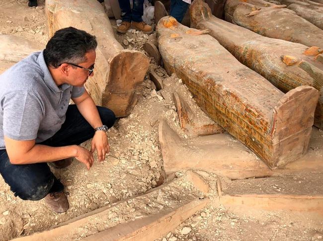 Sealed coffins found in Egypt