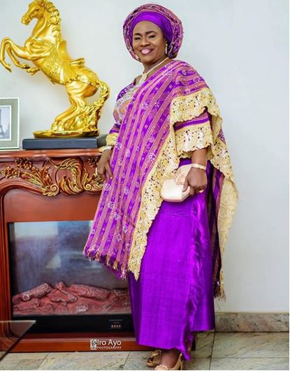 Mama rainbow birthday