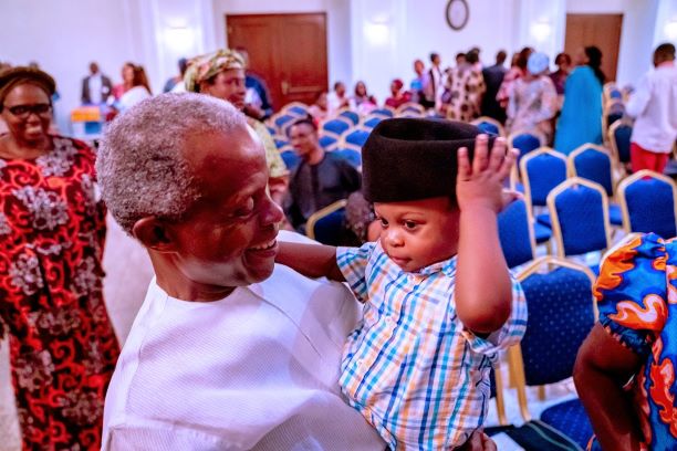 Osinbajo cedes cap