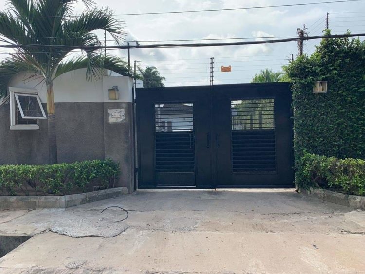 Bukola Saraki's seized house