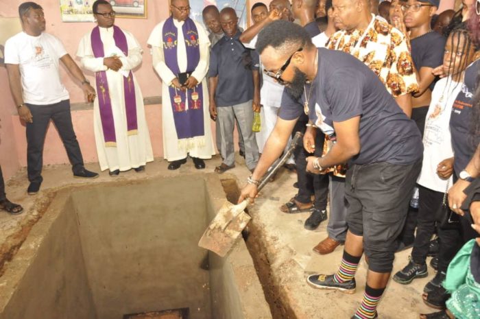 Damian Okoroafor buries mother