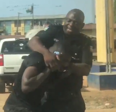 Police officer arrested for assaulting man in Lagos