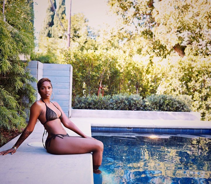 Tiwa flaunts hot body in bikini 