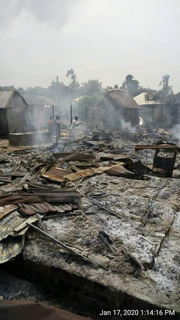 Houses burnt down in Bayelsa after murder of soldiers