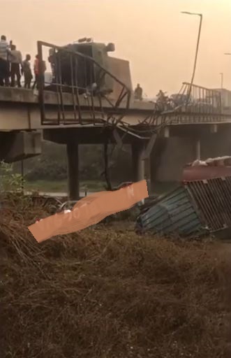 container falls in Ibadan