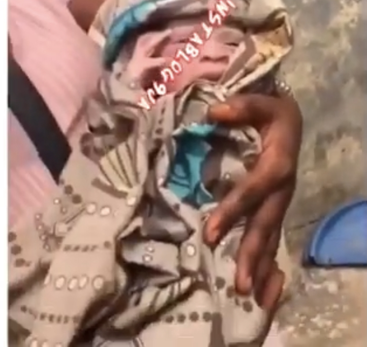 Pregnant woman delivers baby with the help of teenage boy