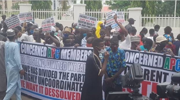APC members protesting and demanding for sack of NWC