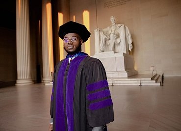 Damilola Arowolaju