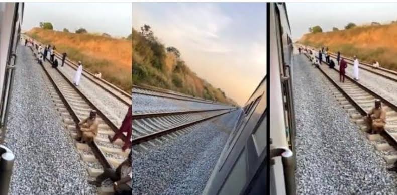 Passengers stranded after train broke down in the middle of nowhere