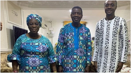 Pastor Adeboye, his wife and musician, Nathaniel Bassey