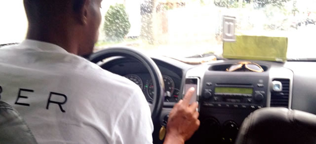 Uber and Bolt drivers