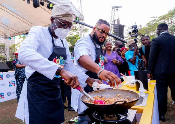 Whitemoney cooks with Governor Babajide Sanwo-Olu