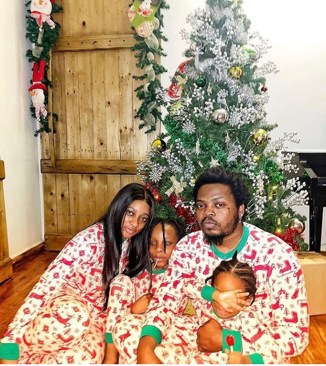 Olamide and his family celebrate Christmas