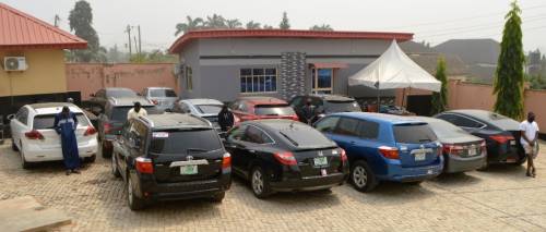 Cars recovered from yahoo boys in Oyo