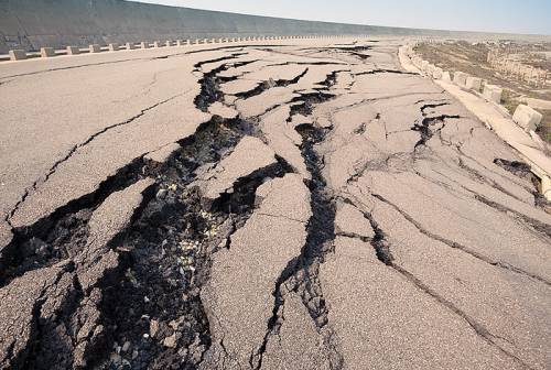 Earth tremor