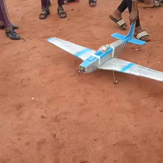 Nigerian man builds a drone