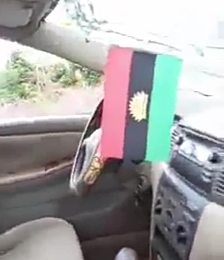 Car smashed because of Biafra flag