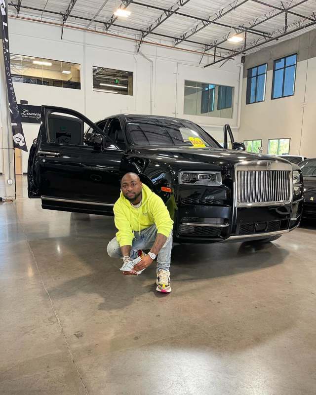 Davido shows off new car