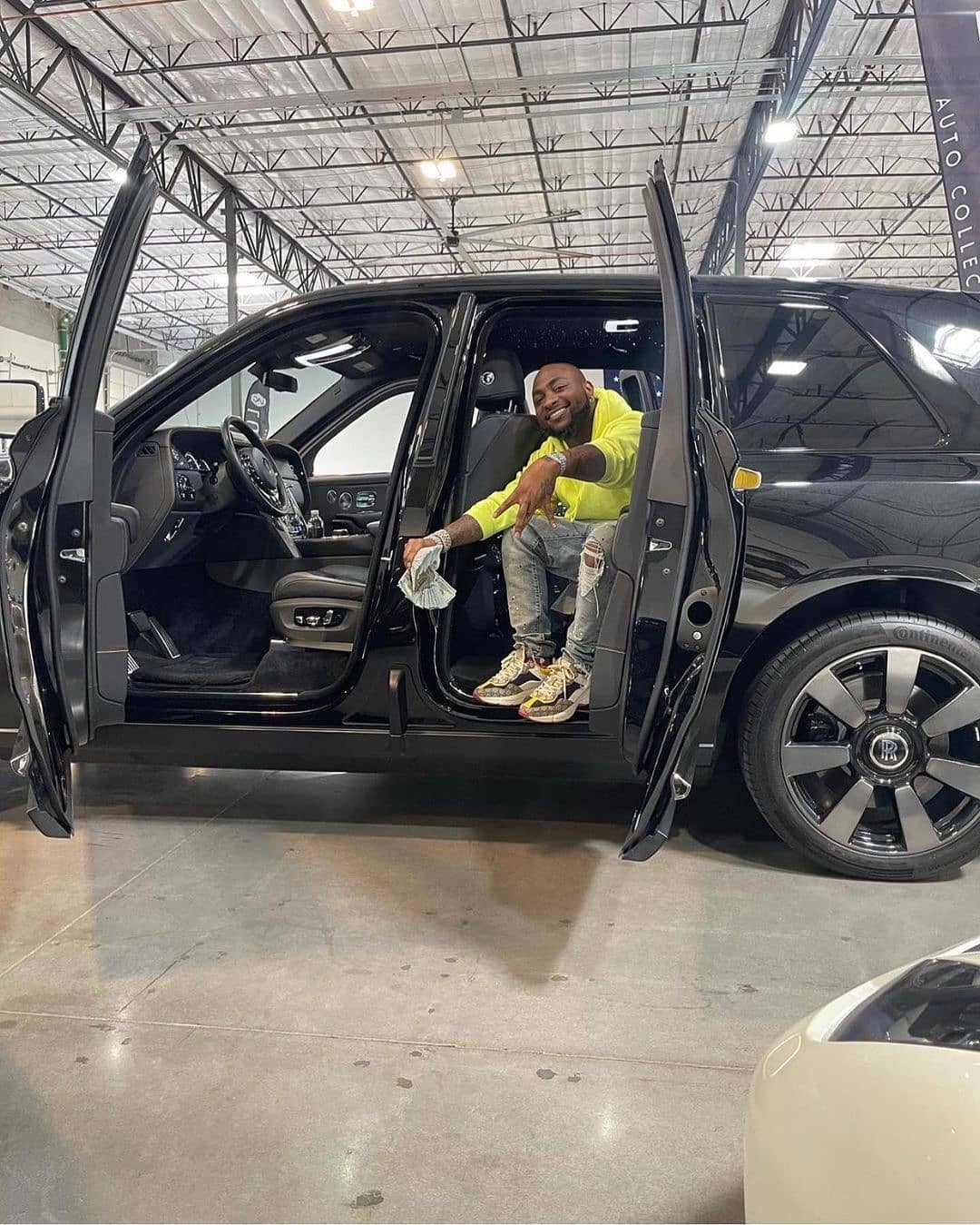 Davido shows off his new car