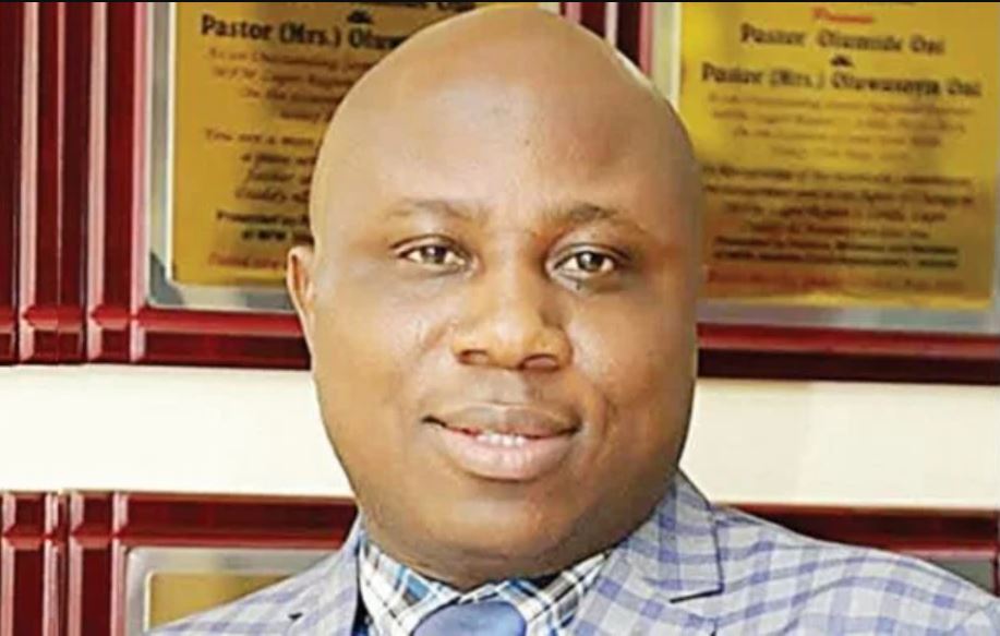 Olumide Oni