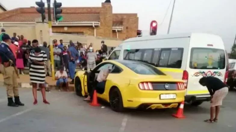 Taxi