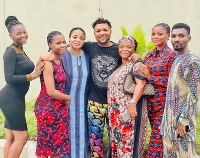 Oritsefemi and family