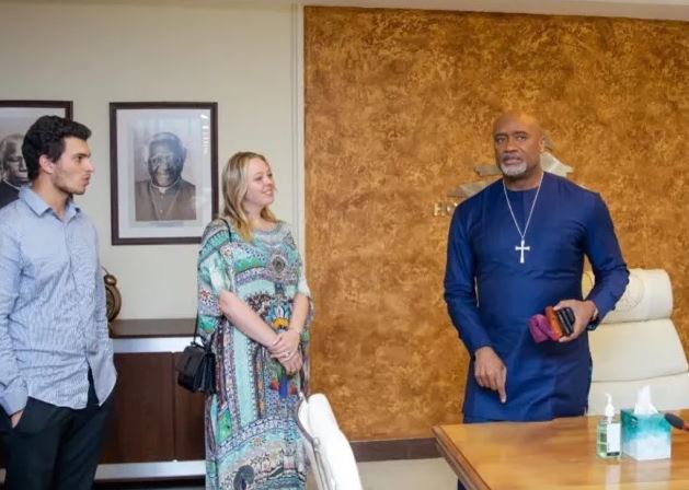 Adefarasin