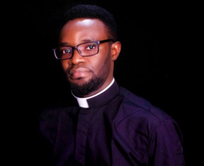 Nigerian Priest Shares Sad Story of How a Lady Died After Doctors Forgot a Piece of Cloth in Her Stomach After Surgery 1 Fr Kelvin Ugwu