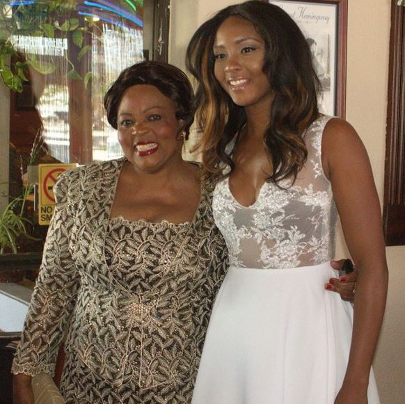 Osas and mother