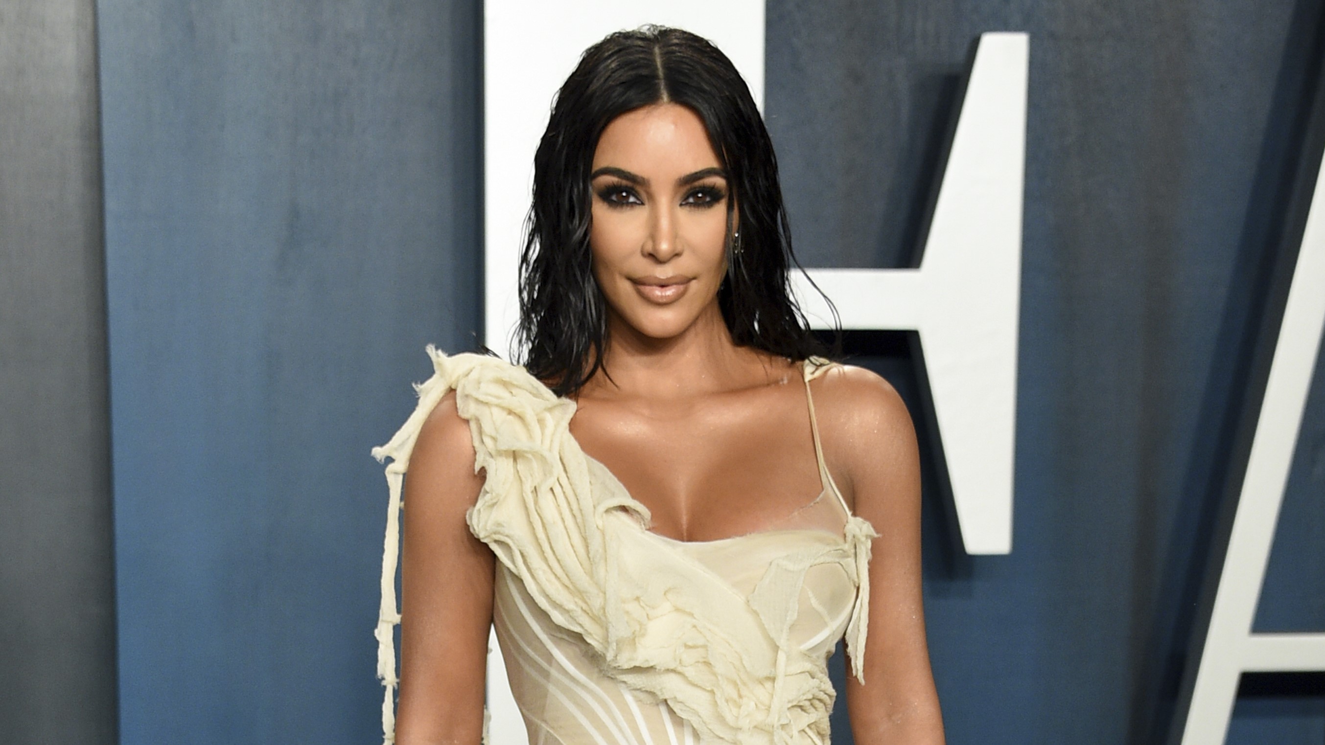 Kim Kardashian Fined $1.26m For Cryptocurrency Ad