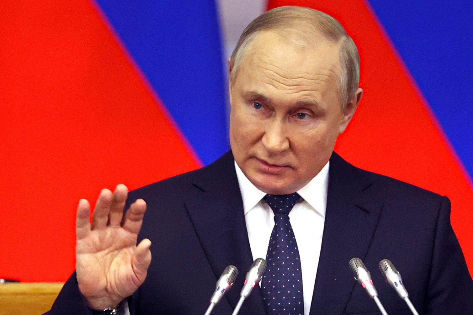 President Vladimir Putin Recognises Independence of Two Ukraine Regions